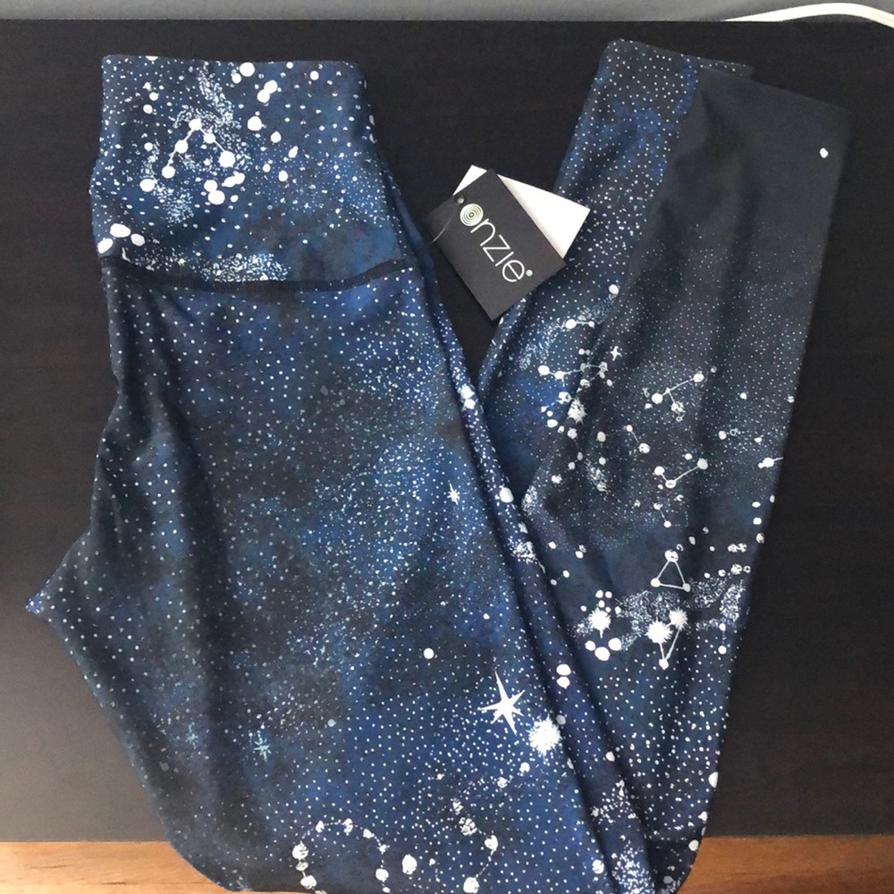 NWT! Onzie constellation print yoga pants